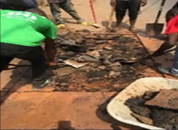 Contract for Line marking along major provincial route and Freetown gallery photo 4