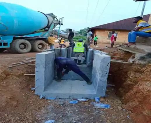 Rehabilitation of a 3Span bridge located at Weima and Spot improvement of 40Km Stretch of feeder roads in the Kenema district. gallery photo 3